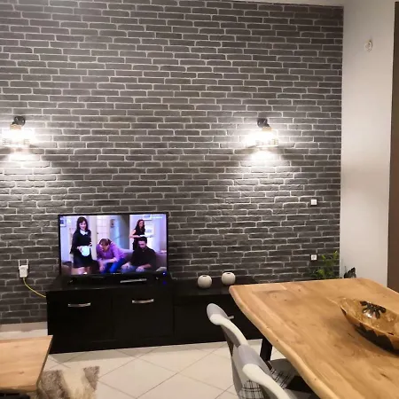 Gekas Deluxe דירה קאלאבאקה